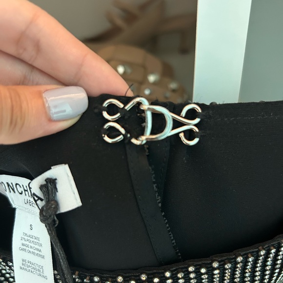 NWT Nonchalant Label Capri Crop in Black (S) - Picture 7 of 7